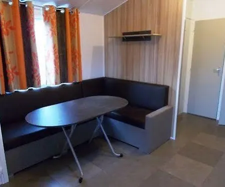Camping Club Le Parc De Paris - Caravan Park Disneyland Paris